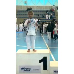 Atleta campo-larguense participará de campeonato de karatê no Chile